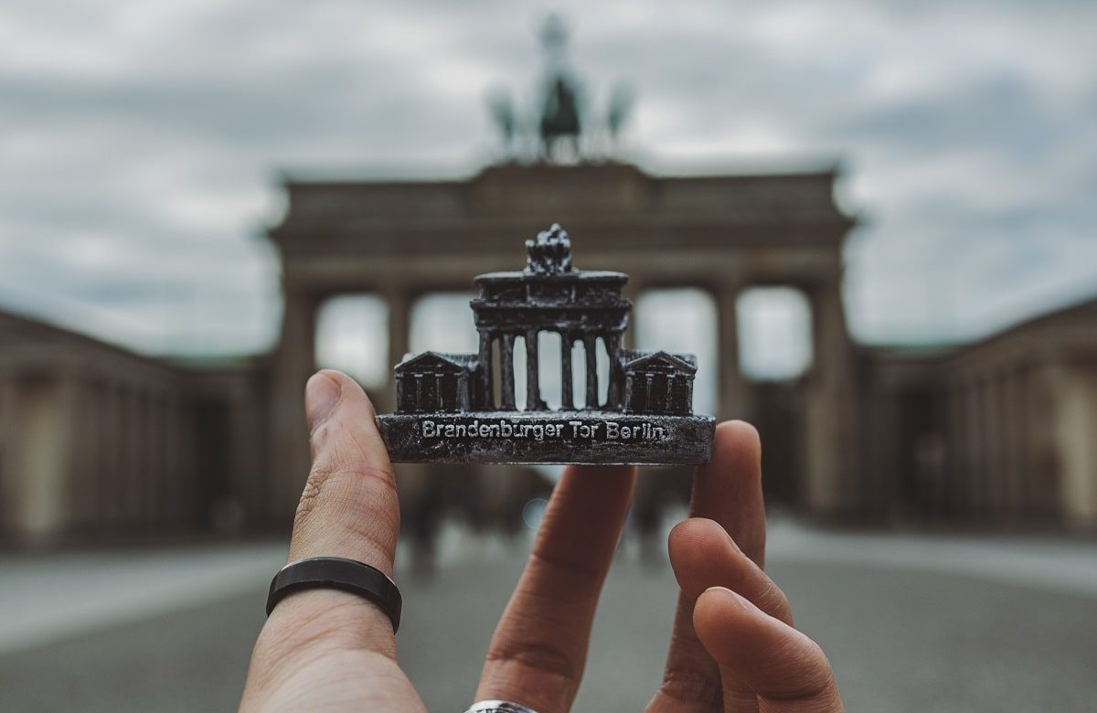 Бранденбургские ворота в Берлине. Фото носит иллюстративный характер