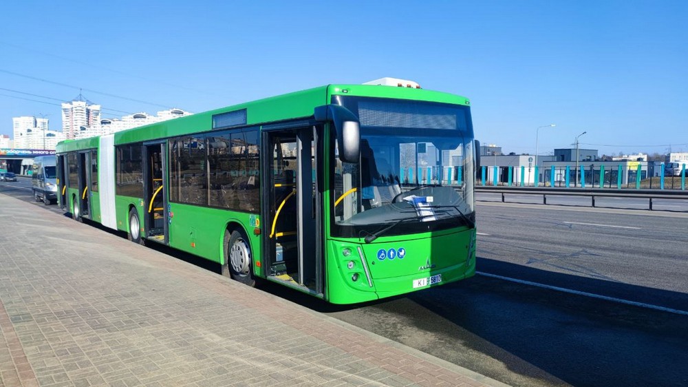 Новый автобус МАЗ в Бресте. Фото: Брестский горисполком