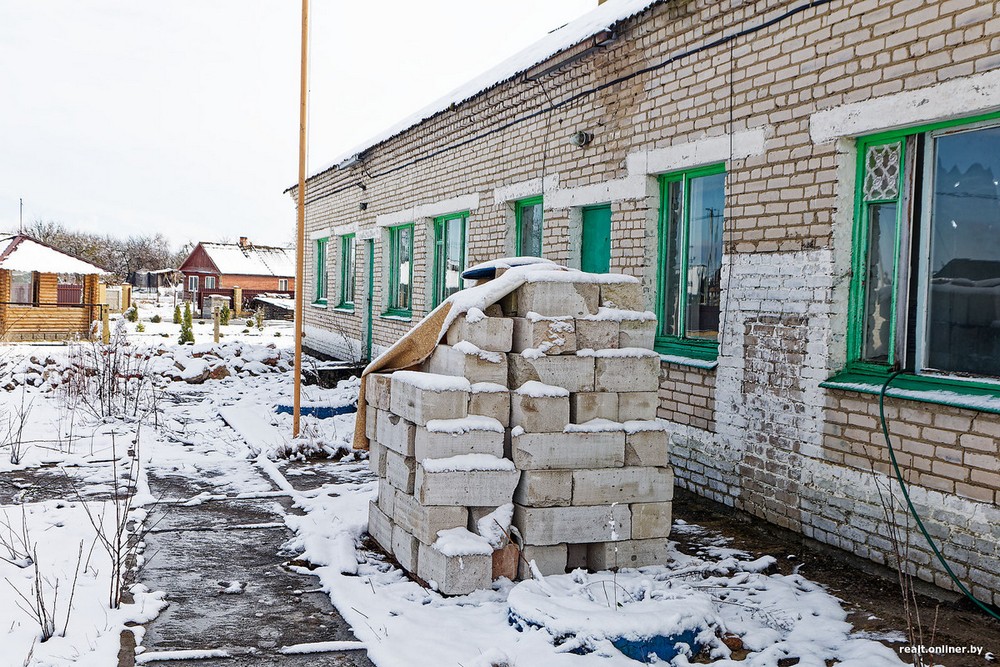 Территория бывшего детского сада в Оранчицах. Фото: Onliner