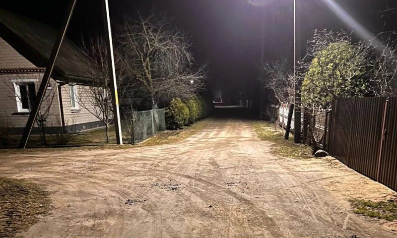 Переулок Строительный в Кобрине в апреле 2026 года