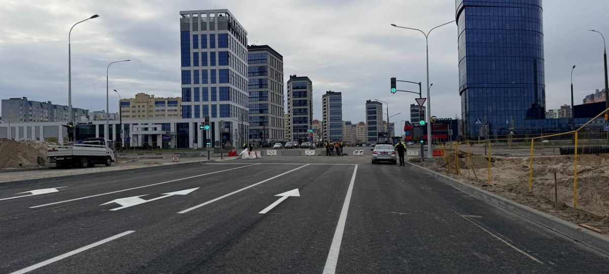 Возобновление движения по улице Махновича на участке от съезда с путепровода до перекрестка с Варшавским шоссе